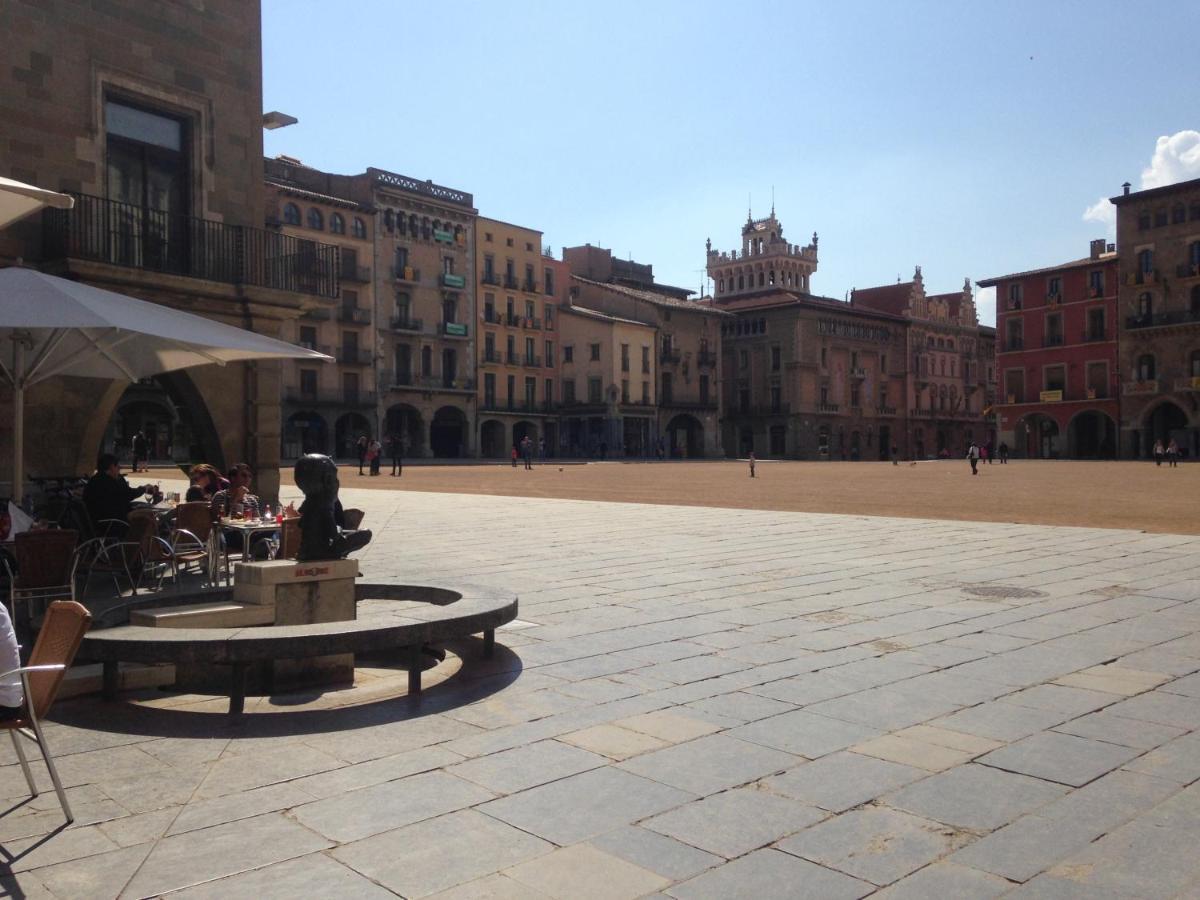 Apartaments Vicus 2 Con Vistas A La Plaza Mayor De 维克 外观 照片