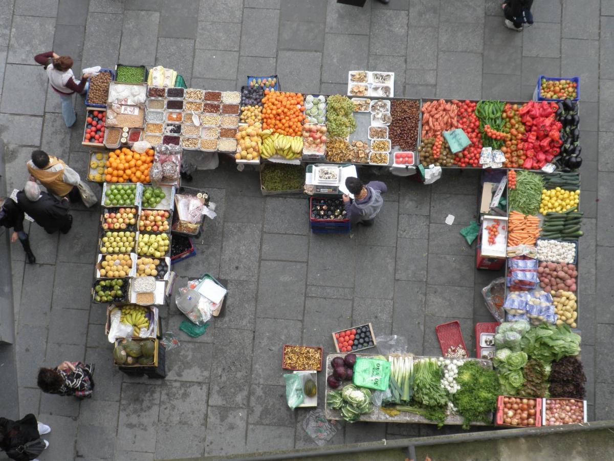 Apartaments Vicus 2 Con Vistas A La Plaza Mayor De 维克 外观 照片