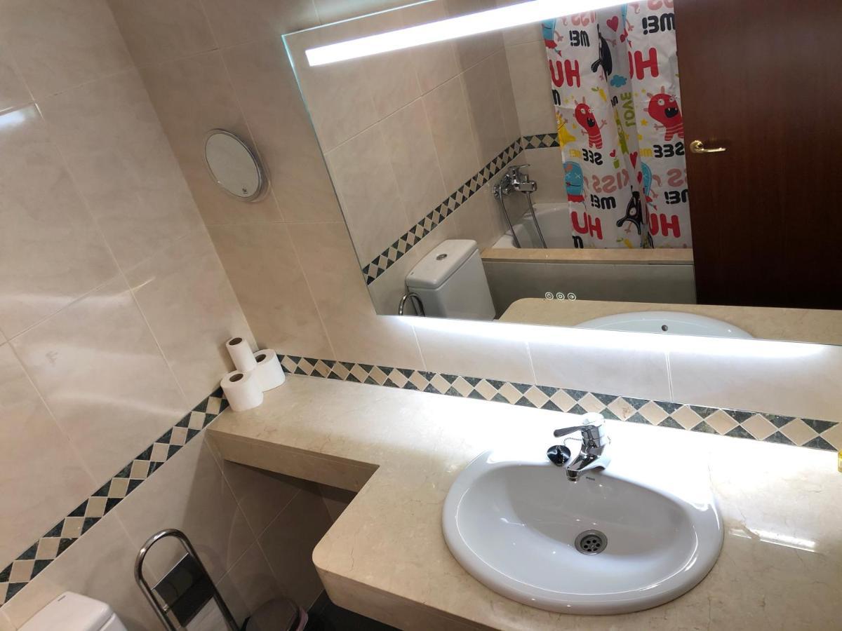 Apartaments Vicus 2 Con Vistas A La Plaza Mayor De 维克 外观 照片