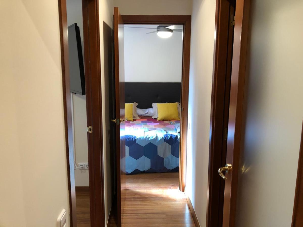 Apartaments Vicus 2 Con Vistas A La Plaza Mayor De 维克 外观 照片