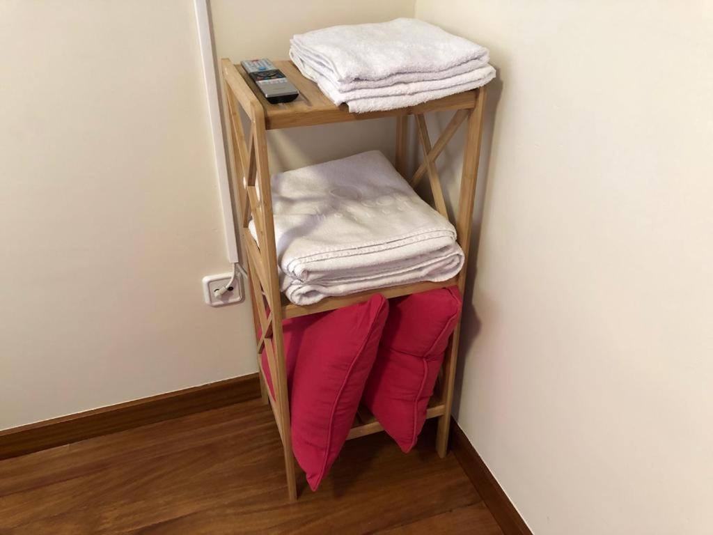 Apartaments Vicus 2 Con Vistas A La Plaza Mayor De 维克 外观 照片
